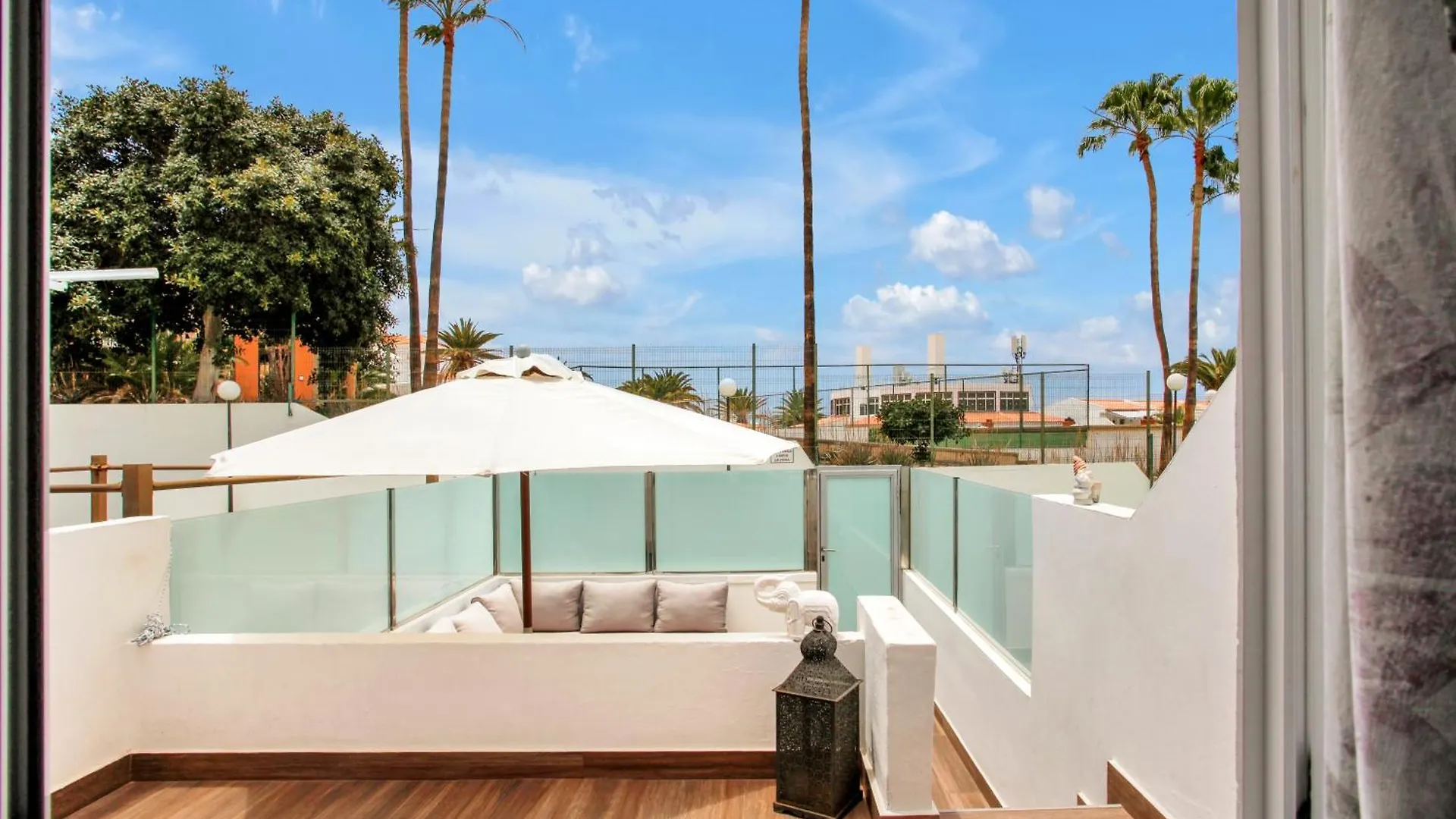 Casa Del Sol, Beautiful Terrace, Fast Wi-Fi, Pool Lejlighed Costa Adeje  0*, Costa Adeje (Tenerife)