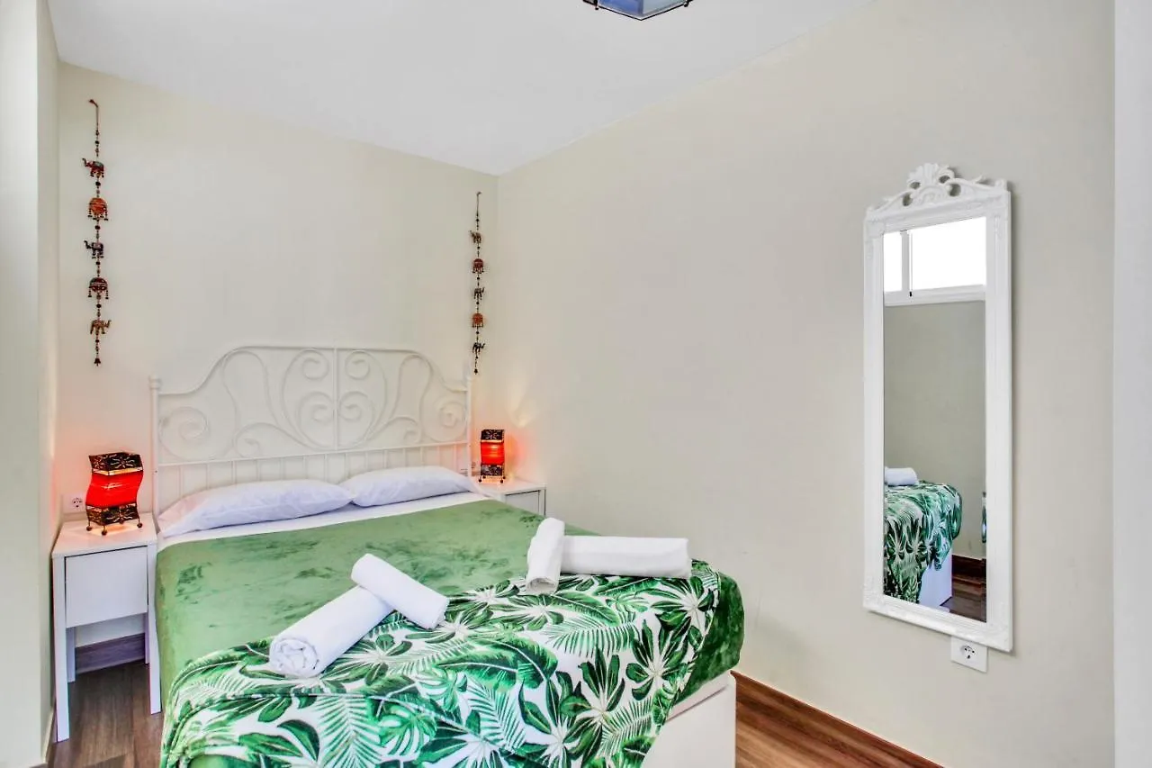 Casa Del Sol, Beautiful Terrace, Fast Wi-Fi, Pool Apartment Costa Adeje