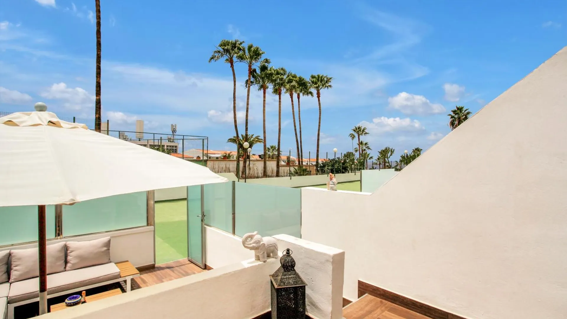 Casa Del Sol, Beautiful Terrace, Fast Wi-Fi, Pool Apartment Costa Adeje